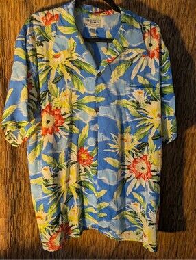 Avanti Authentic Hawaii Men's Silk Hawaiian Shirt Blue Floral